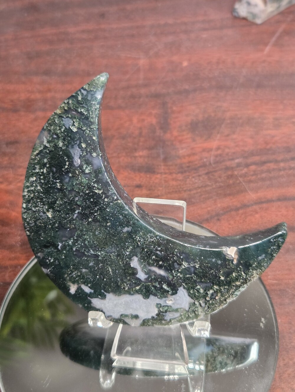 Moss Agate Crescent Moon - Picture 12 of 16